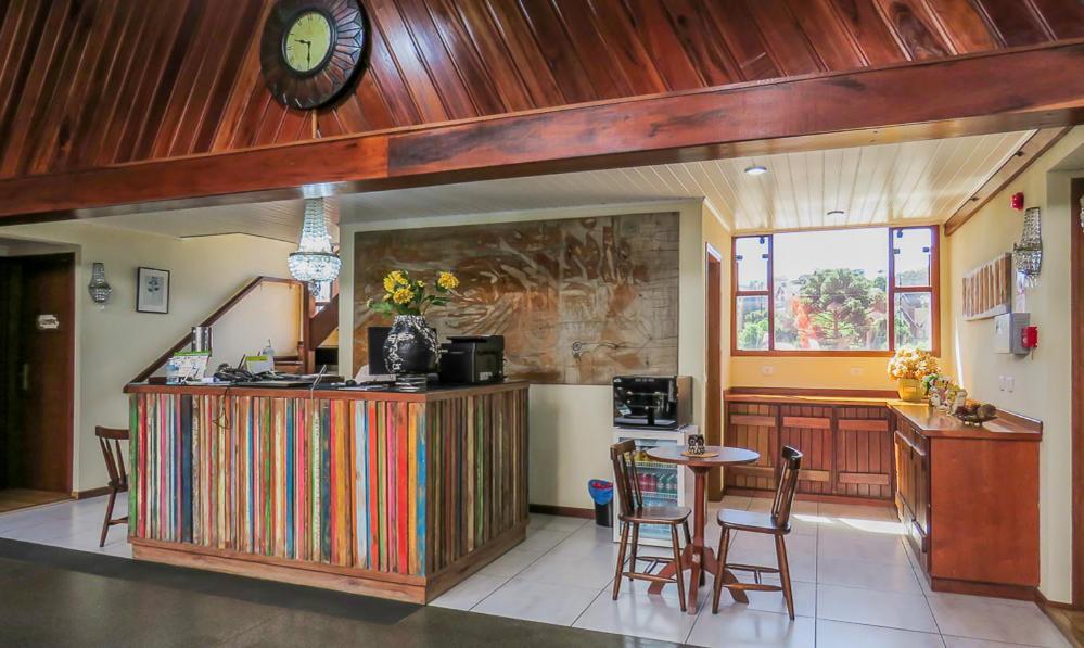 Guida Residenza Pousada กังโปสดูจอร์เดา ภายนอก รูปภาพ